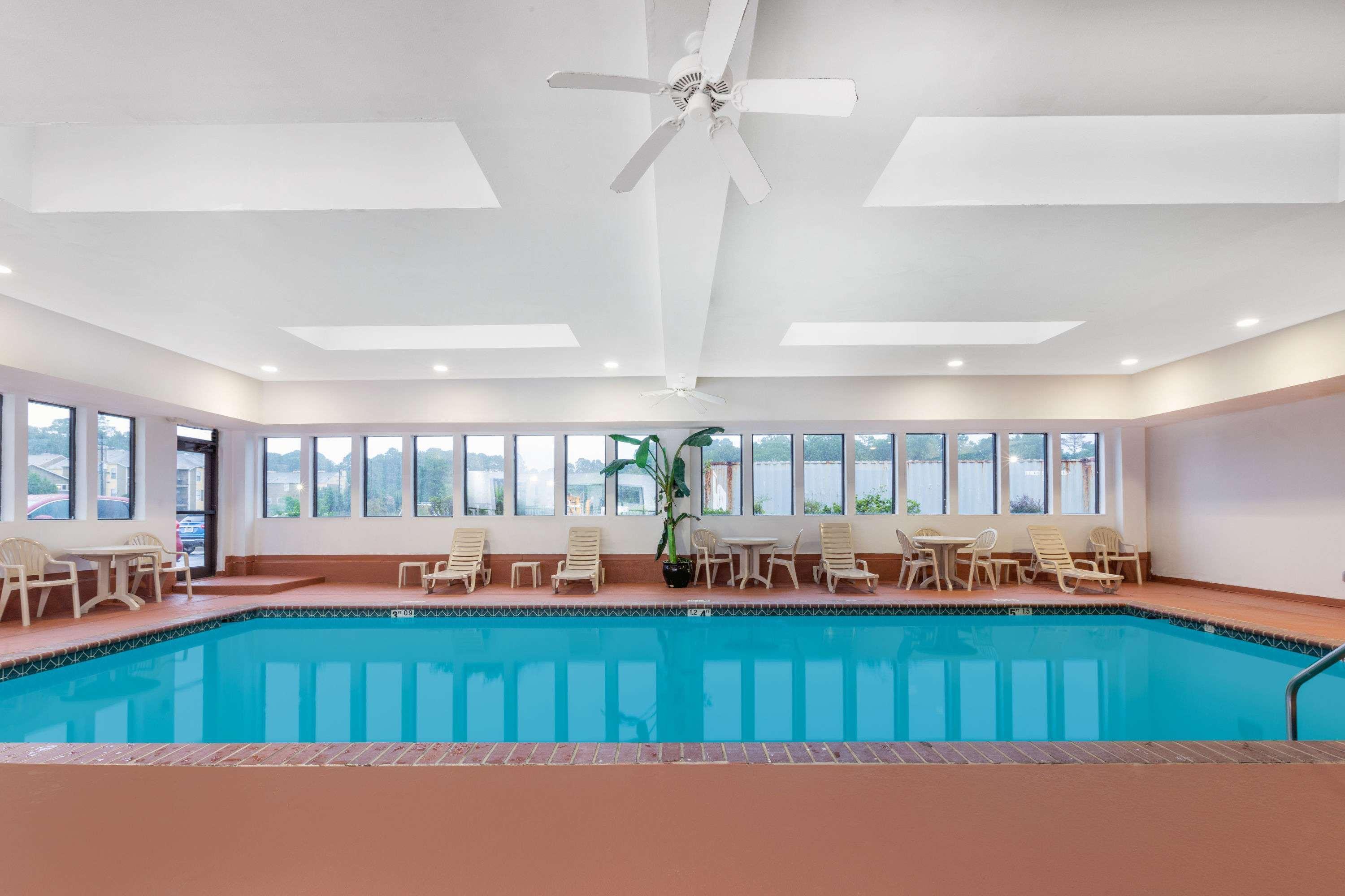 Wingate By Wyndham West Monroe Hotel Buitenkant foto