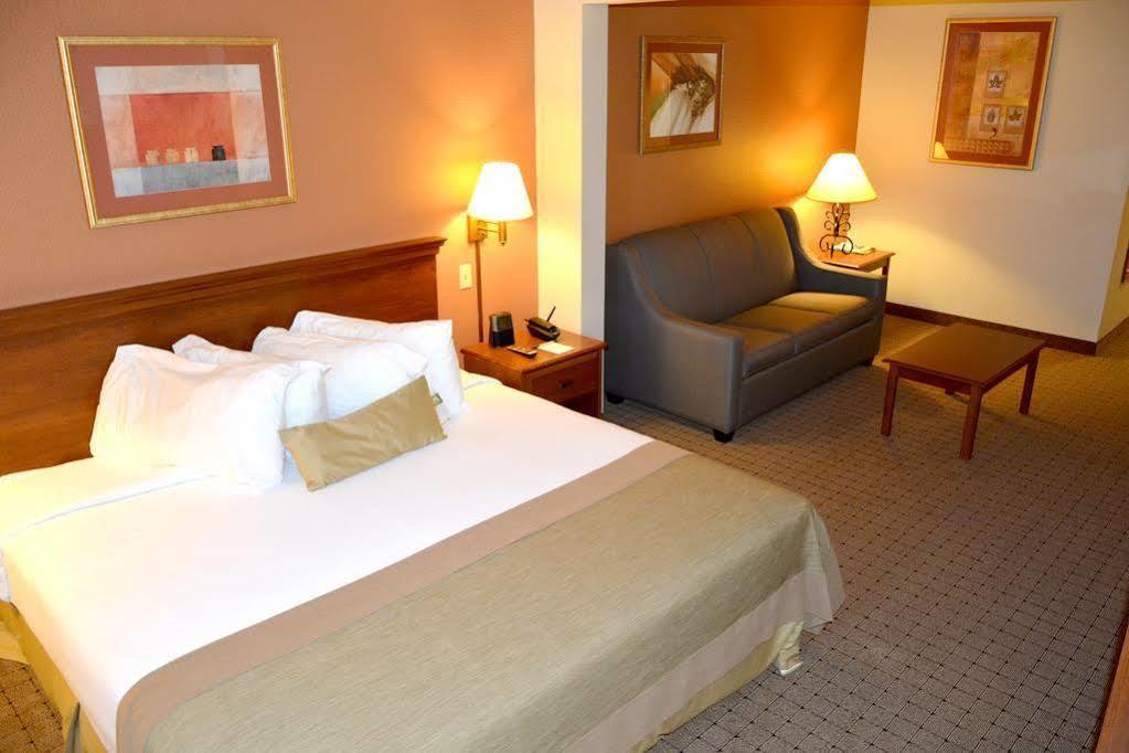 Wingate By Wyndham West Monroe Hotel Buitenkant foto
